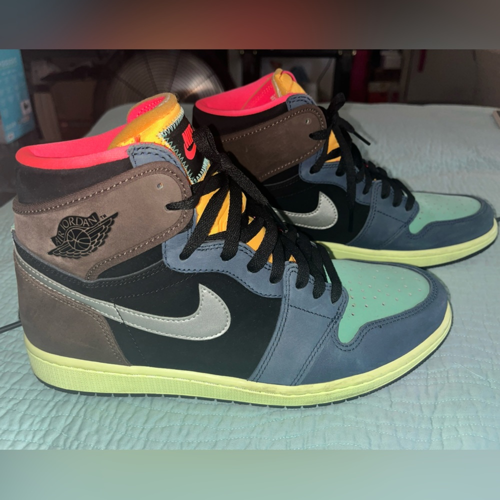 Jordan 1 Retro High Tokyo Bio Hack Men’s size 11